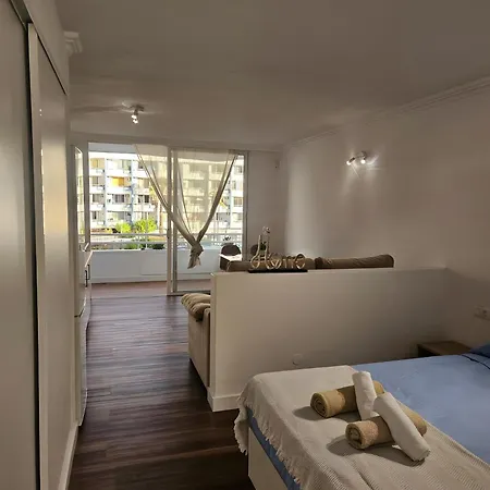 Green Park 329 Σαν Μιγκέλ ντε Αμπόνα